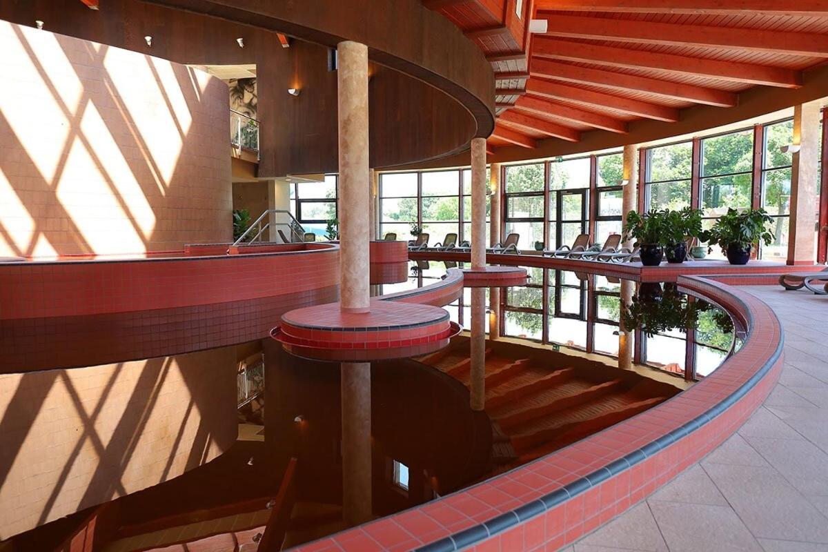 Residence Oasis Győr Extérieur photo